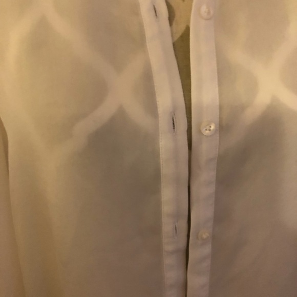 Guess white button down blouse - Picture 3 of 6
